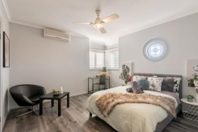 Boutique Private Rm situated in the heart of Burwood 7 - ROOM ONLY